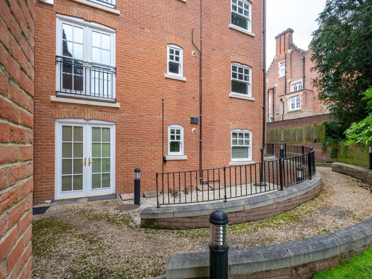 Pass The Keys Quiet 2-Bed Apartment On The Ground Floor Canterbury Buitenkant foto
