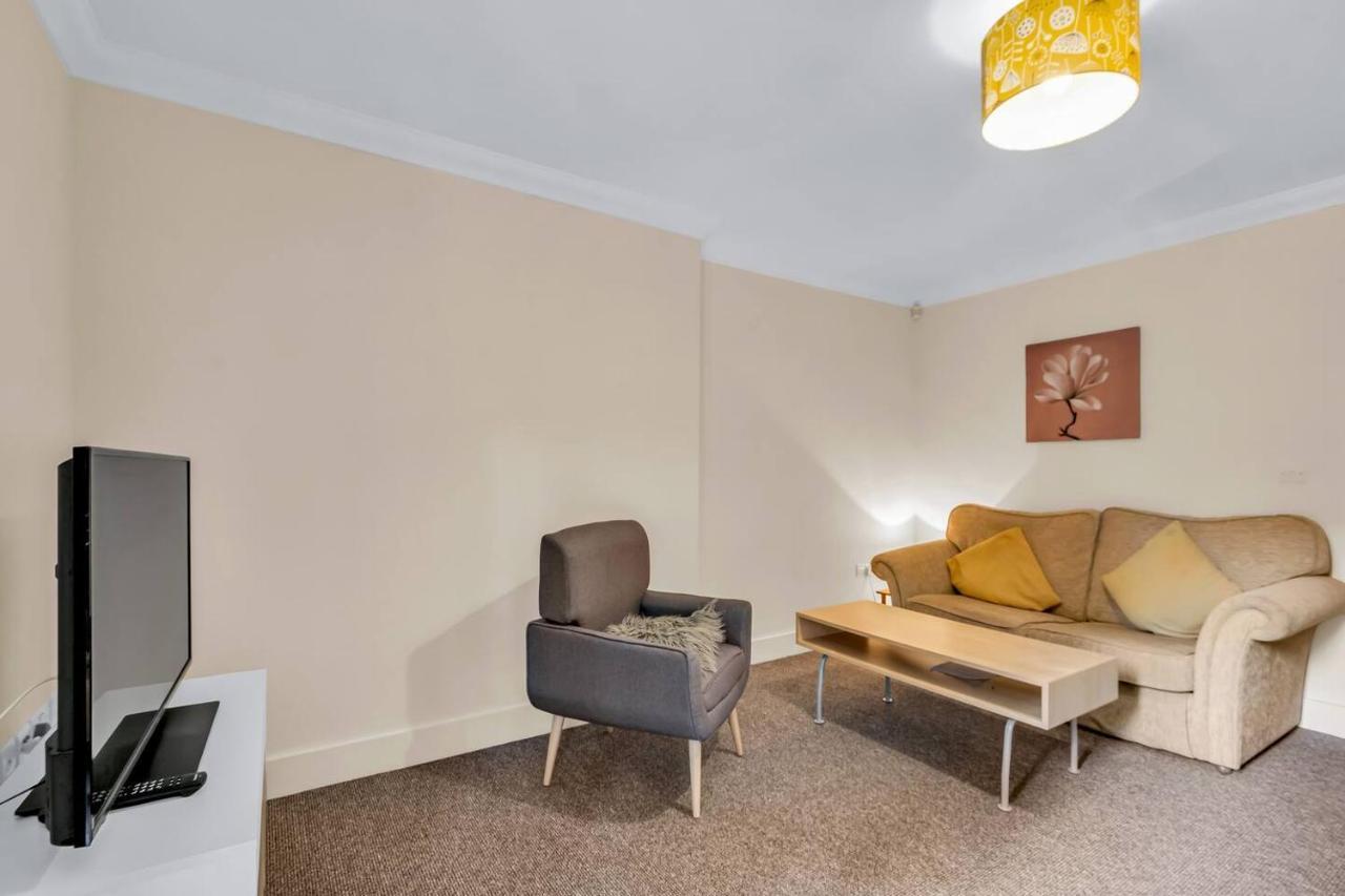 Pass The Keys Quiet 2-Bed Apartment On The Ground Floor Canterbury Buitenkant foto