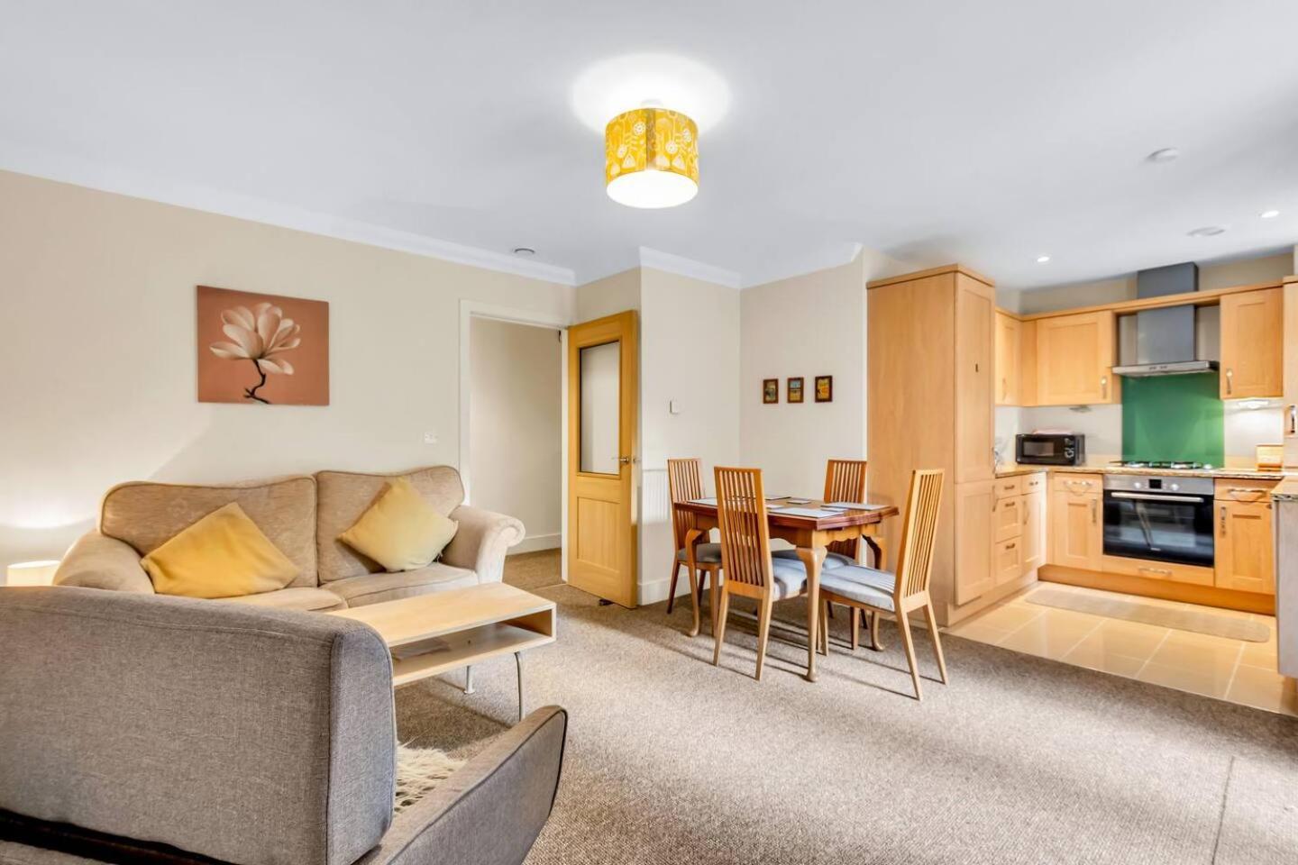 Pass The Keys Quiet 2-Bed Apartment On The Ground Floor Canterbury Buitenkant foto