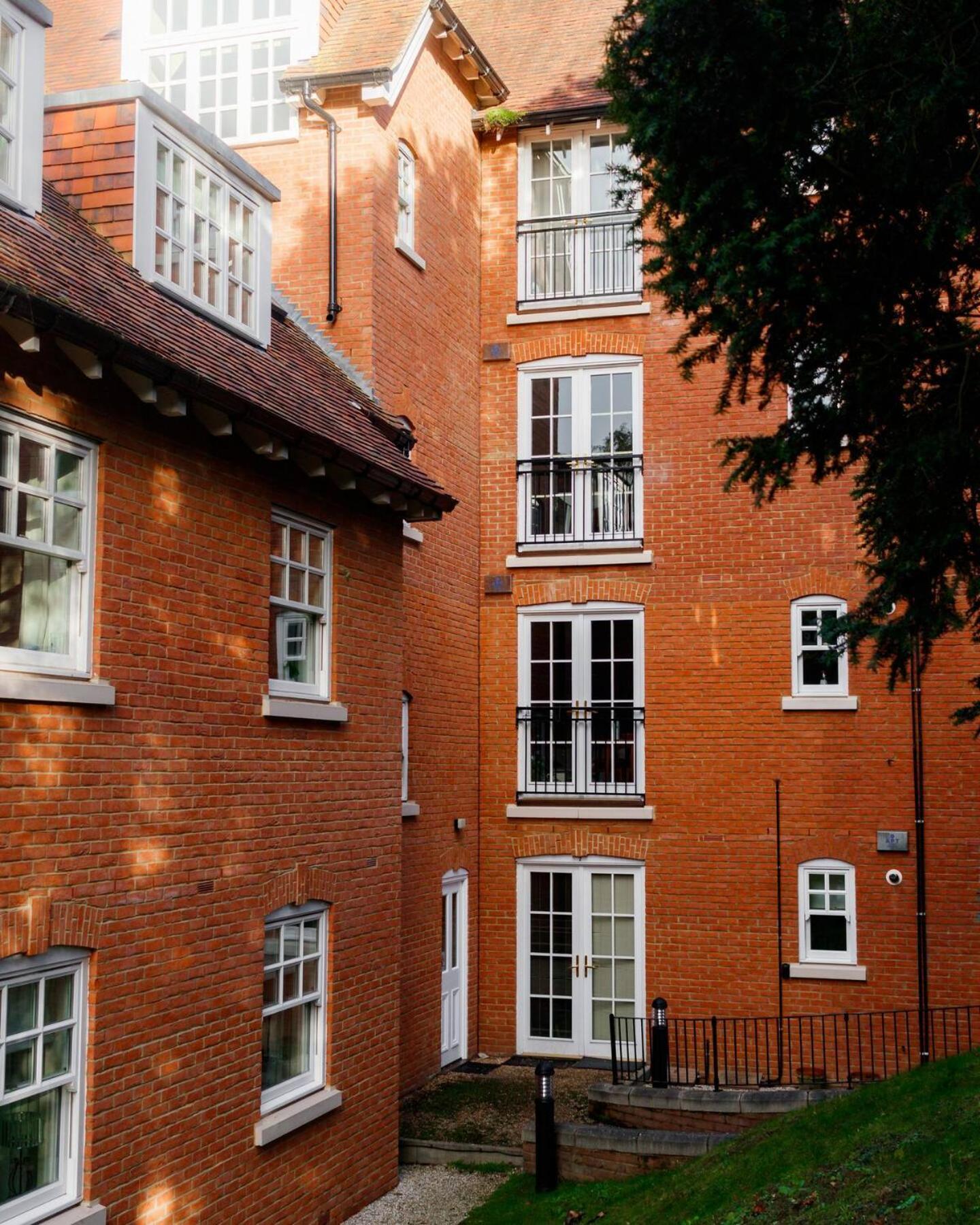 Pass The Keys Quiet 2-Bed Apartment On The Ground Floor Canterbury Buitenkant foto