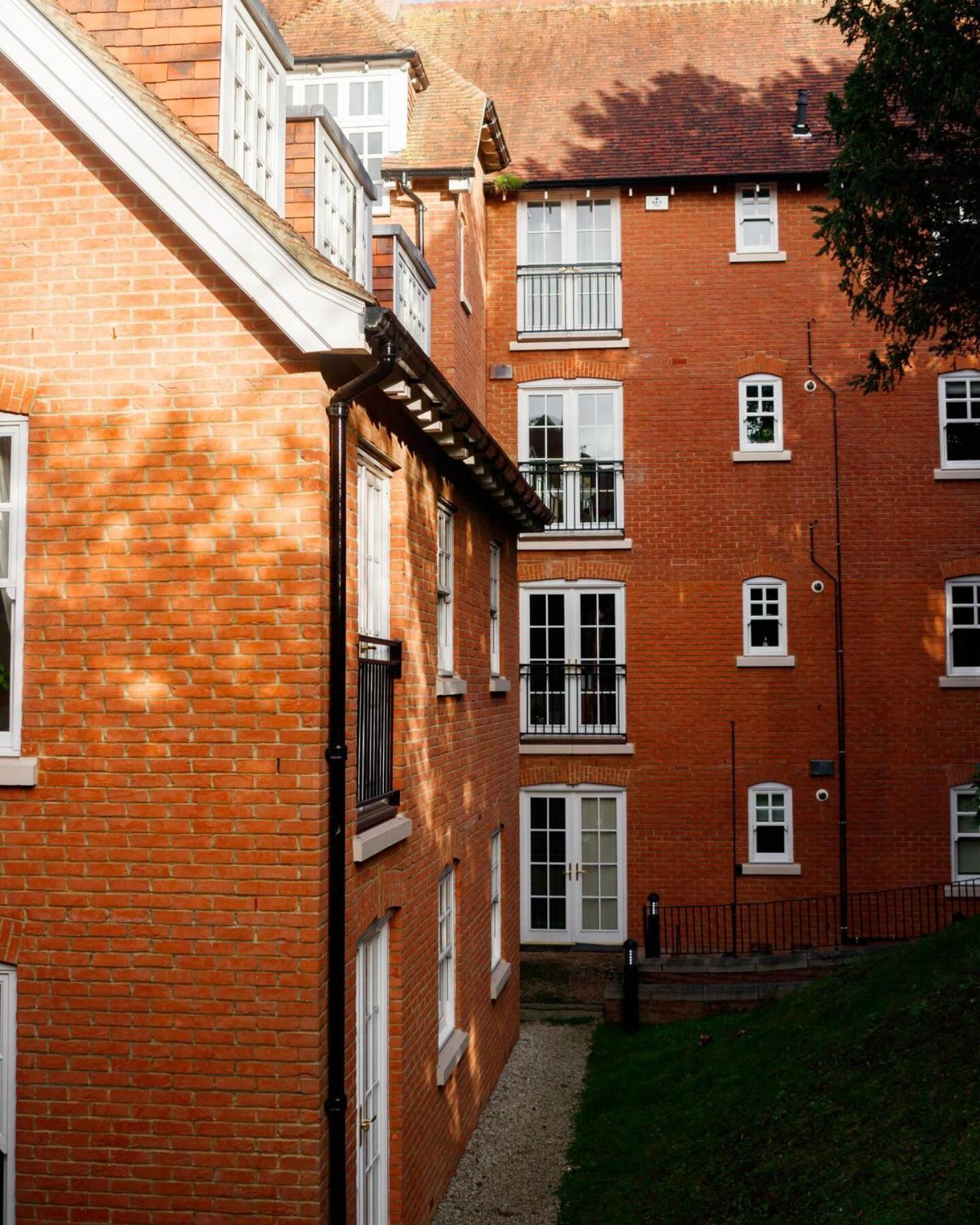 Pass The Keys Quiet 2-Bed Apartment On The Ground Floor Canterbury Buitenkant foto